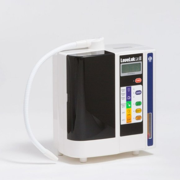 Enagic Leveluk Jr ll Kangen Water Filtration Ionizer, White, New - Never Used - Picture 3 of 8